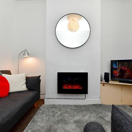 Pass The Keys Perfectly Located 3 Bed Home Close To The City Cardiff Dış mekan fotoğraf
